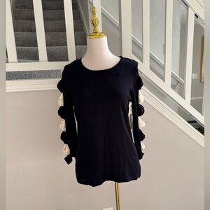 NWT Cece’s lovely black knit with white bow sleeves MEDIUM